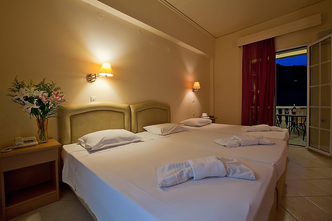 Epidavria Hotel Tolo Exterior photo